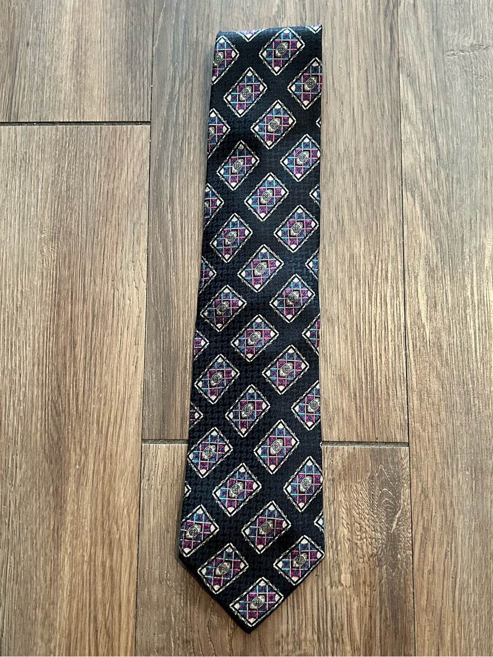 Valentino Cravatte Made in Italy Silk Printed Neck Tie Vintage